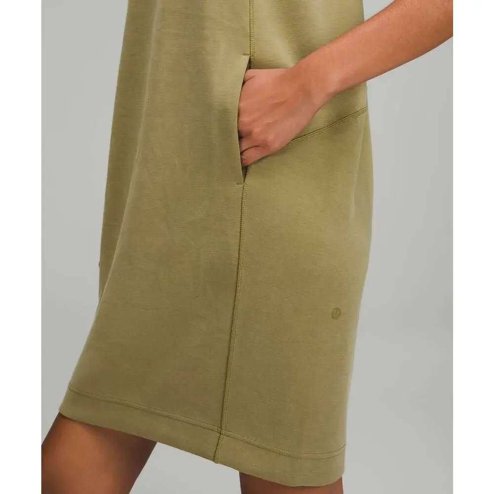 LULULEMON Softstreme Back In Action Dress Size 8 Bronze Green - Picture 3 of 8